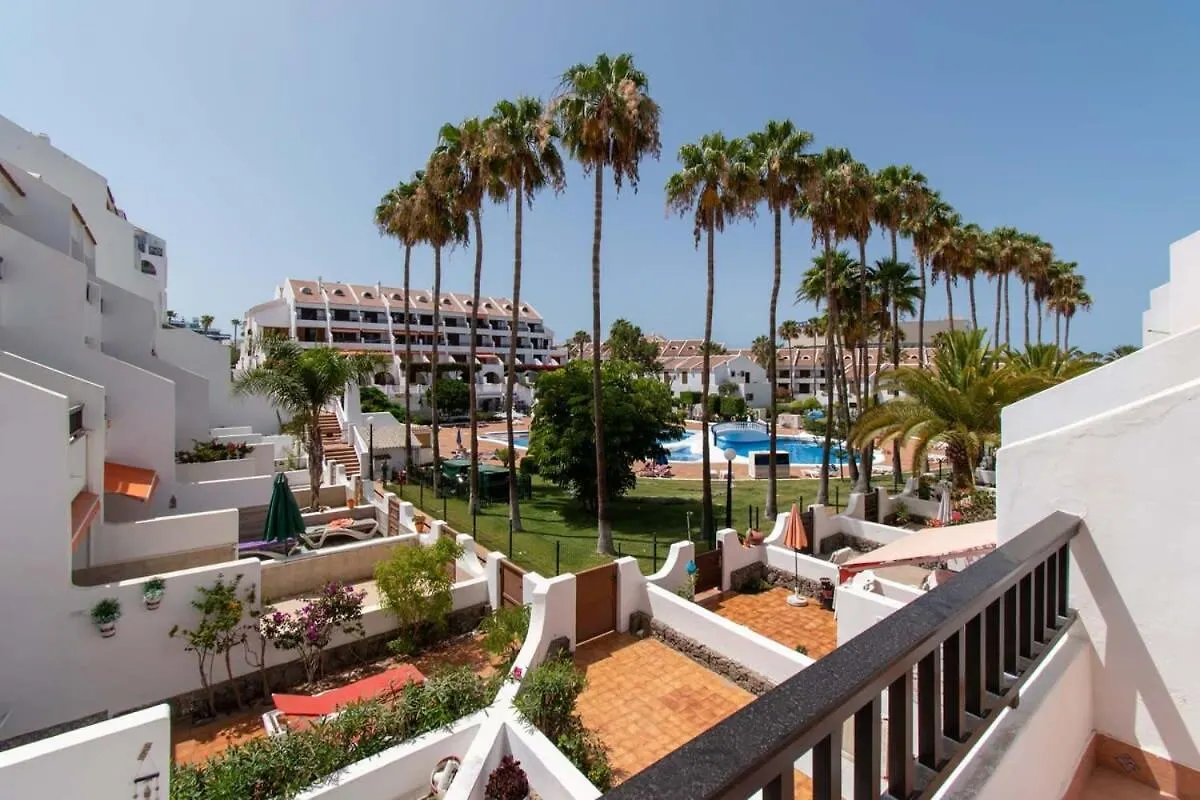 Parque Santiago II 131 - One Bed Duplex With Pool Views Apartamento Playa de las Americas  0*, Playa de las Americas (Tenerife)