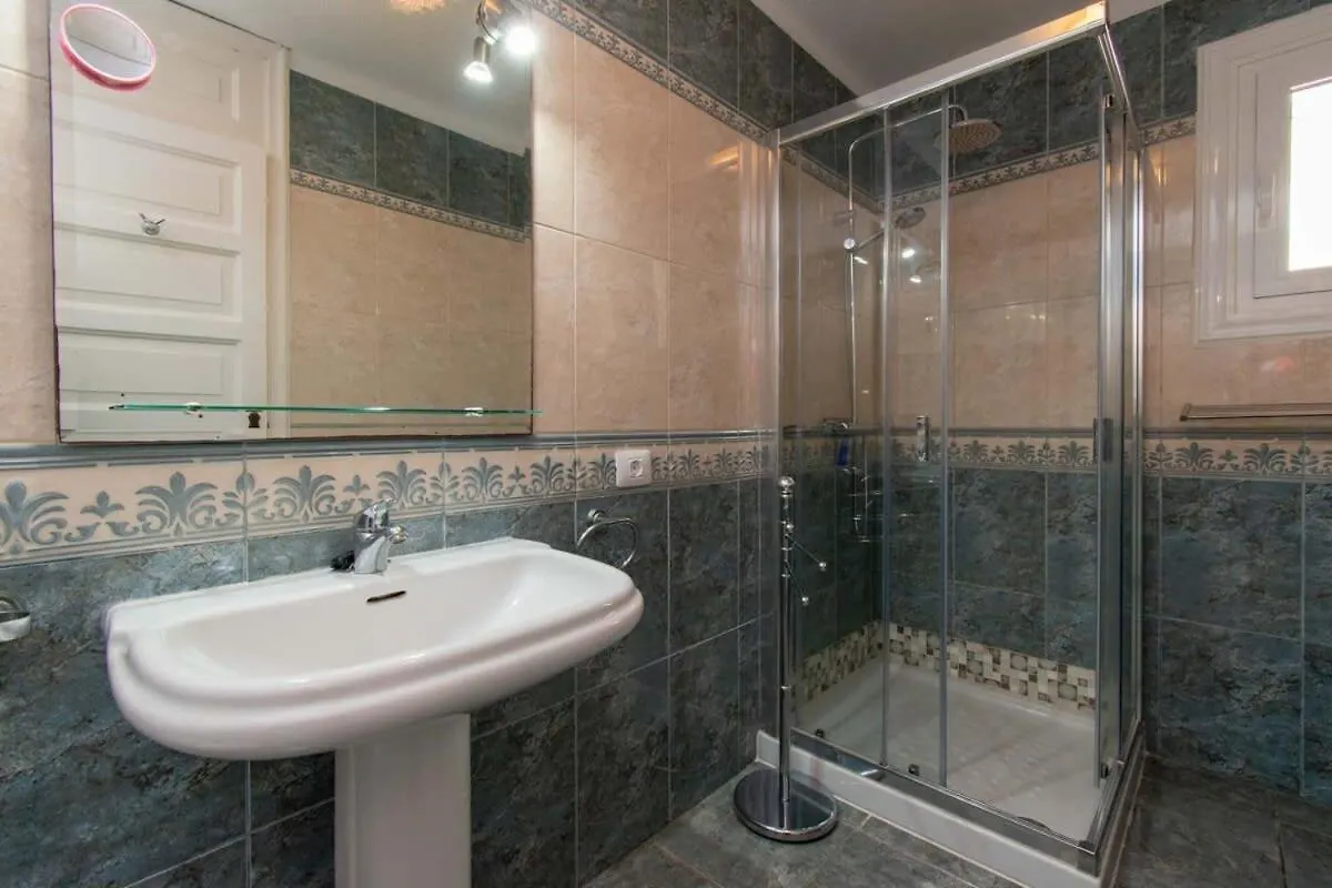 Parque Santiago II 131 - One Bed Duplex With Pool Views Apartamento Playa de las Americas  0*, Playa de las Americas (Tenerife)